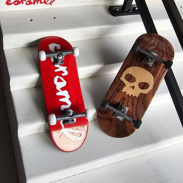 Pro Fingerboard vs Tech Deck: What’s the Difference in 2025? - Caramel Fingerboards - Fingerboard store