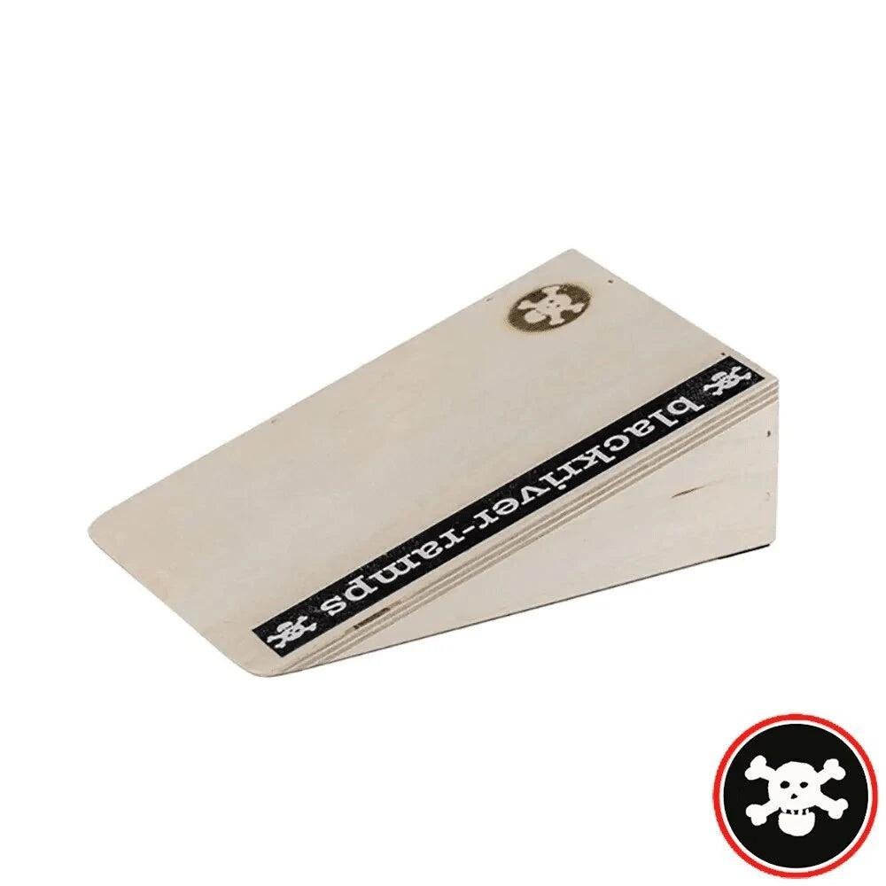 Blackriver Fingerboard Ramps - Street Kicker - Caramel Fingerboards - Fingerboard store