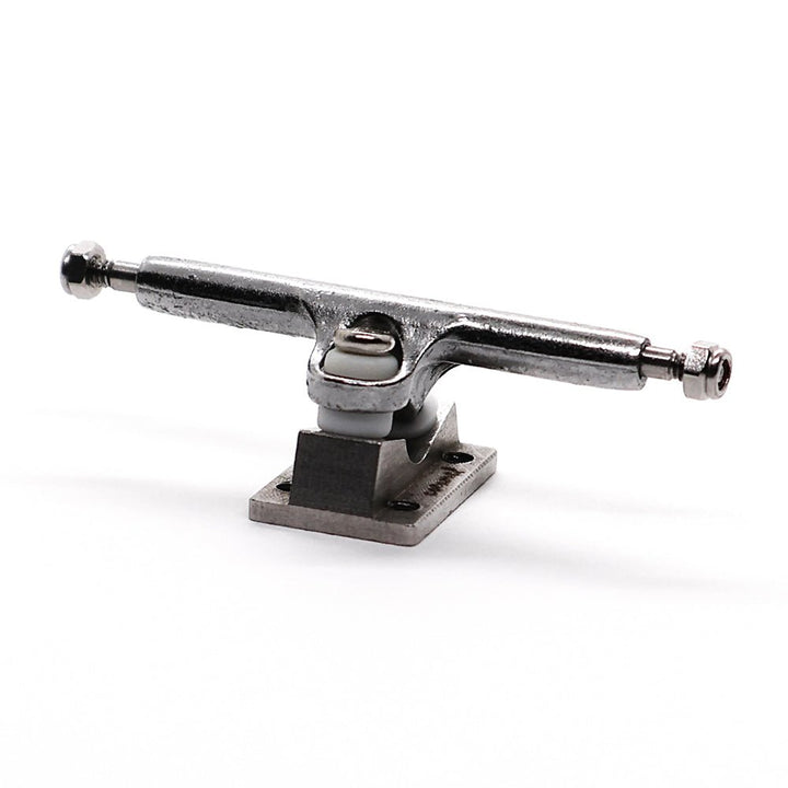 Caramel C4 Plus Chrome Fingerboard Trucks - Caramel Fingerboards - Fingerboard store