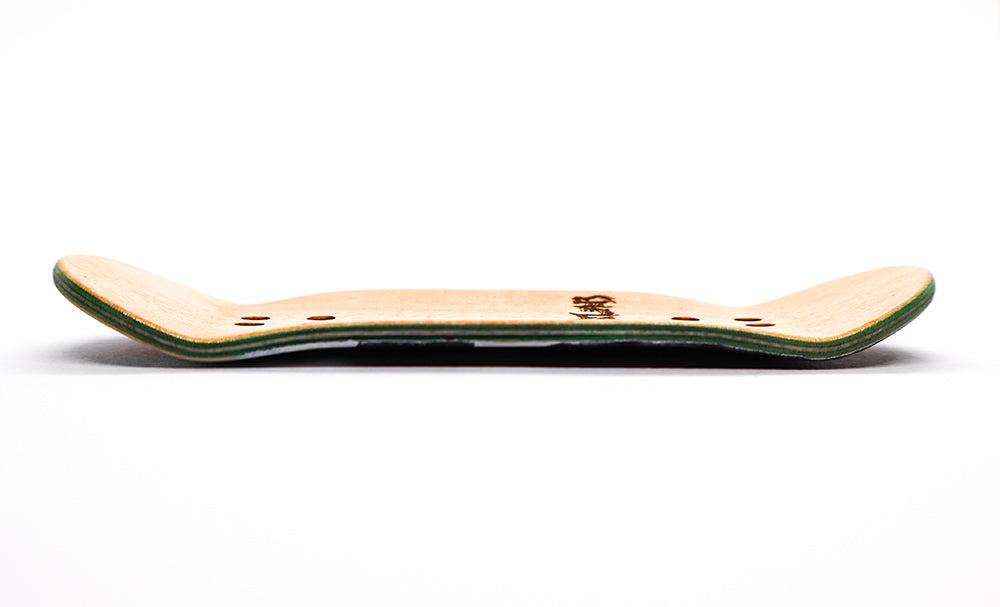 Tabla de Fingerboard Iron Slab Doctor Oscuro