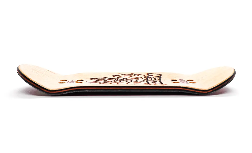 Rizen Distortion Fingerboard Deck 32mm