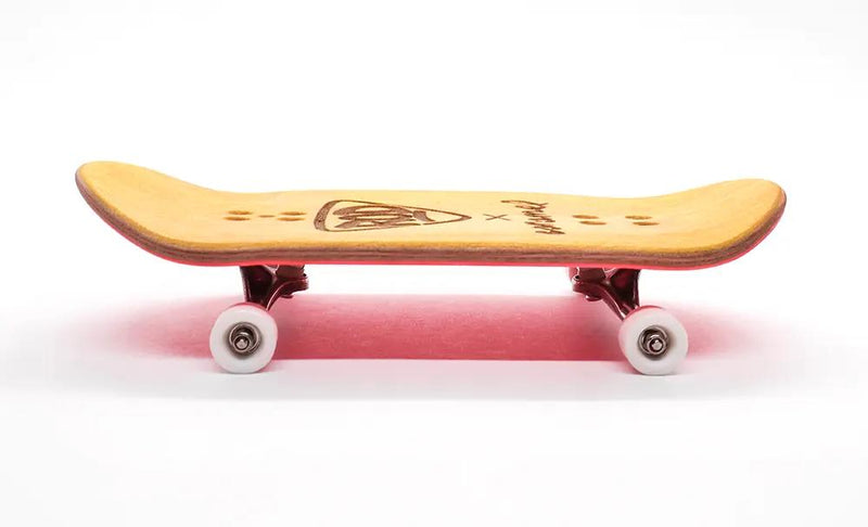 Rod x Caramel Pink Complete Fingerboard 50mm - Caramel Fingerboards - Fingerboard store