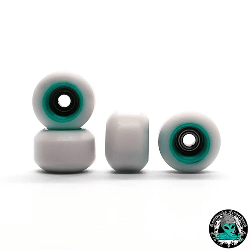 Rushwoods x Caramel Green/White Fingerboard Wheels - Caramel Fingerboards - Fingerboard store