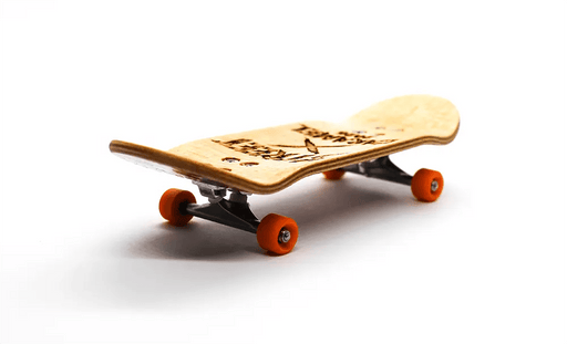 Street x Caramel Warrior Woman Complete Fingerboard 34mm - Caramel Fingerboards - Fingerboard store