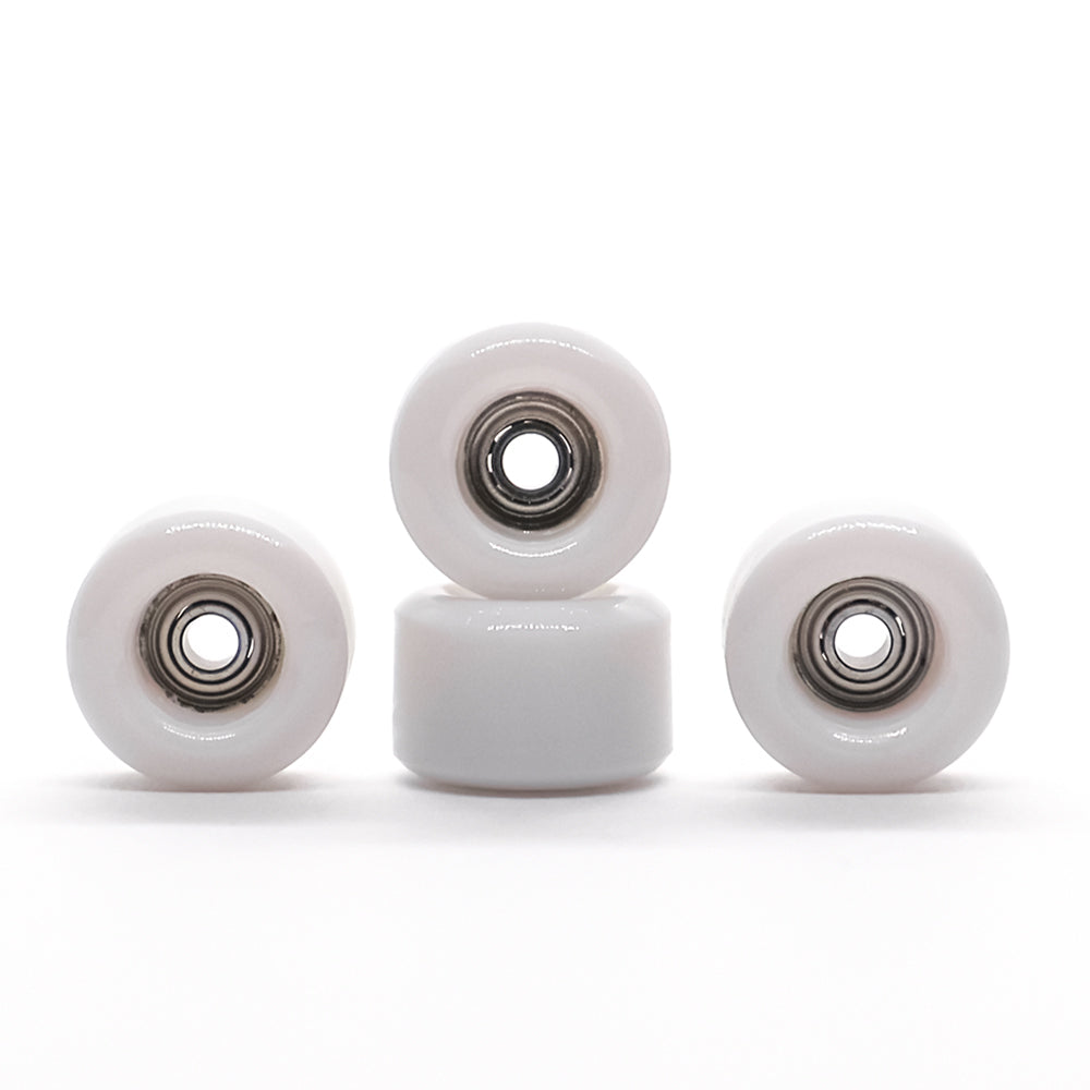 White Premium Urethane Fingerboard Wheels 7.5mm
